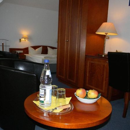 Hotel Stadt Нордерщед Екстериор снимка